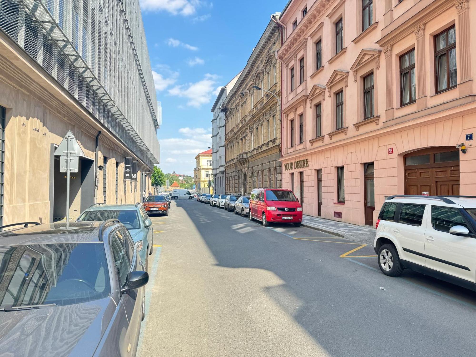 Free Parking - Cozy Apartment Near Vysehrad Railway Bridge Πράγα Εξωτερικό φωτογραφία